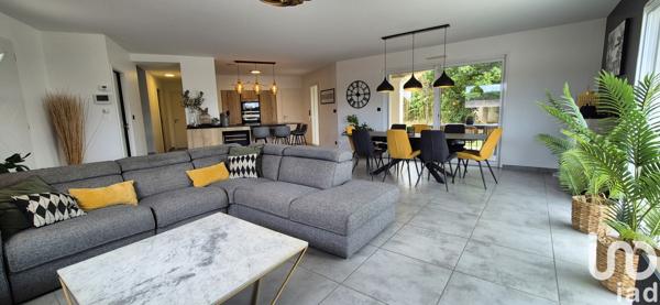 Maison à vendre 6 pièces 167 m² Beaumont-lès-Valence