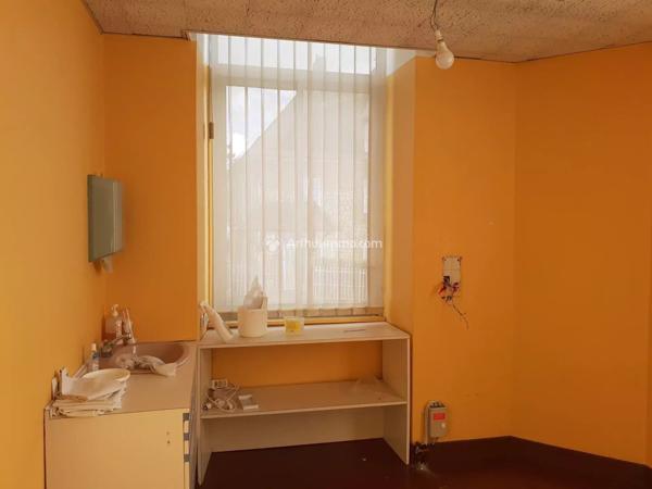 Vente Local commercial 4 pièces 57 m2 à Domfront en Poiraie
