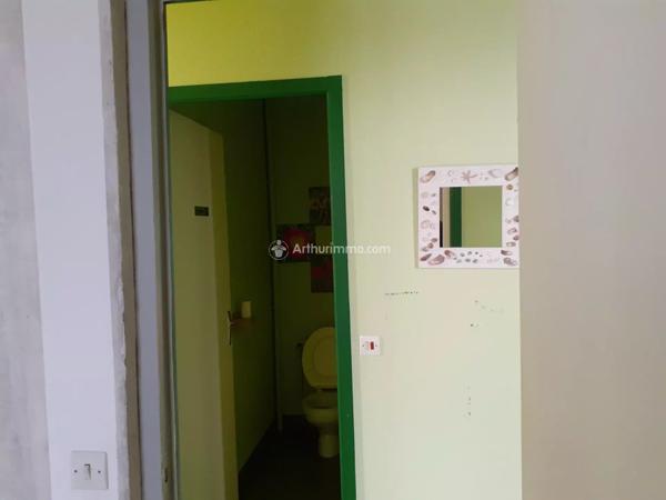 Vente Local commercial 4 pièces 57 m2 à Domfront en Poiraie