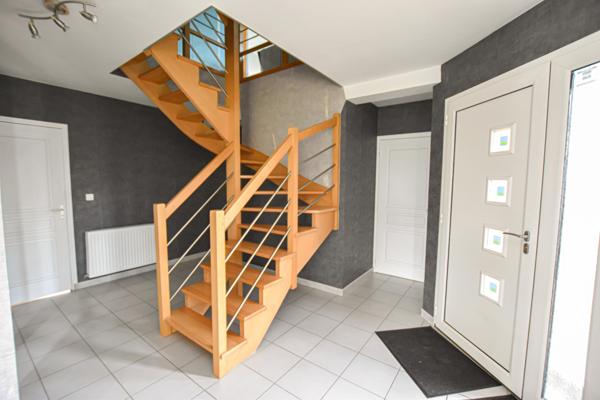 Maison à Teloché, 72220 - 8 pièces 270m²