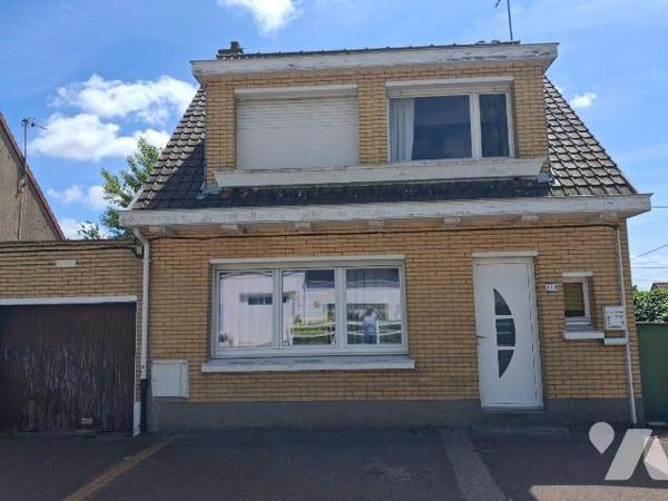 A VENDRE maison  proche plage et commodités 
découvrez cette maison de 76m² habitable, constru...