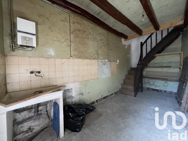 Maison à vendre 7 pièces 172 m² Sauzé-Vaussais