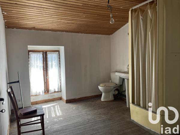 Maison à vendre 7 pièces 172 m² Sauzé-Vaussais