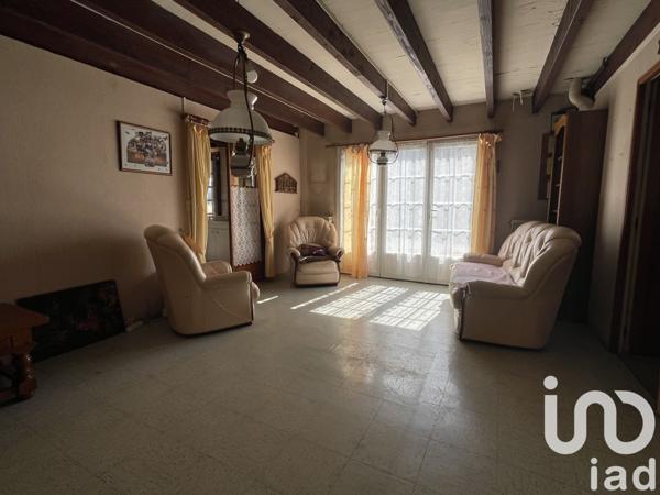 Maison à vendre 7 pièces 172 m² Sauzé-Vaussais