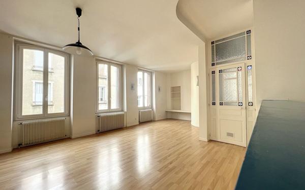 Maison à louer    3 pièces • 85,84 m2 Montluçon