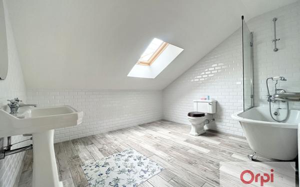 Maison à louer    3 pièces • 85,84 m2 Montluçon