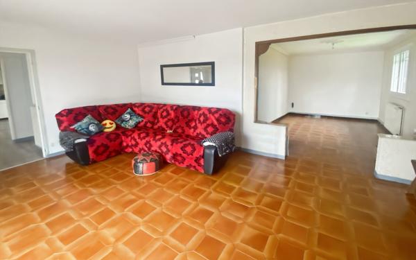 Maison à vendre    4 pièces •  Septfonds