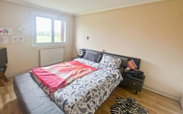 Maison à vendre    4 pièces •  Septfonds