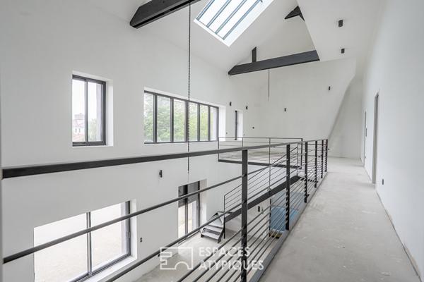 Loft contemporain face au Blavet avec piscine et toit-terrasse