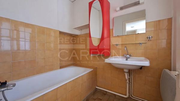 APPARTEMENT T2 A VENDRE - LYON 4EME ARRONDISSEMENT - 43 m 2 - 219 000 €