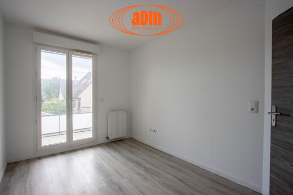 Appartement
                                                                                                                                                                                                                                                                                                                        2 pièce(s)                                                                                                                                                                                                          1 chambre(s)                                                                                                                                                                                                          33.78  m²
