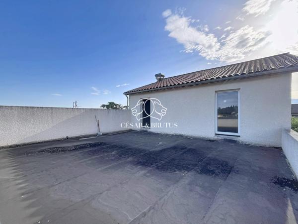 IMMEUBLE A FINIR – 6 APPARTEMENTS – 1 LOCAL COMMERCIAL