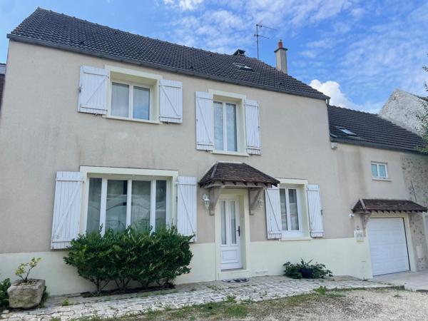 Guérard (77580) Belle briarde à proximité des commerces, écoles et axes routiers