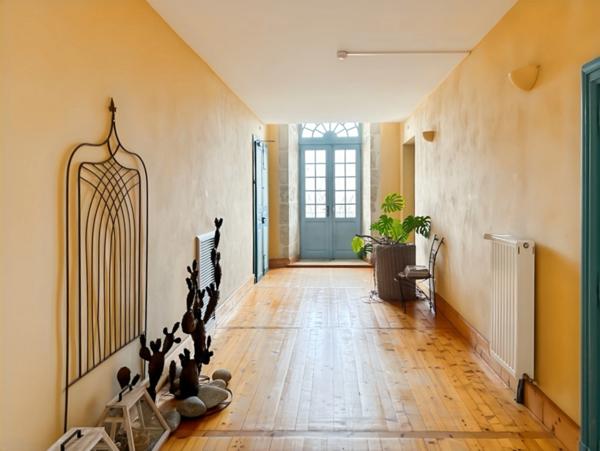 A vendre proche de MARCIAC (32) - Château de 32 pièces - 1540 m2 habitables - Domaine de 5,8 hectares