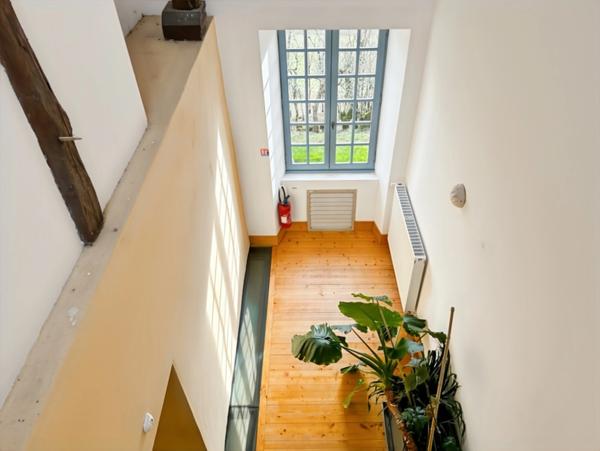 A vendre proche de MARCIAC (32) - Château de 32 pièces - 1540 m2 habitables - Domaine de 5,8 hectares