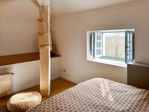 A vendre proche de MARCIAC (32) - Château de 32 pièces - 1540 m2 habitables - Domaine de 5,8 hectares