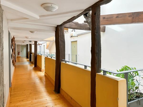 A vendre proche de MARCIAC (32) - Château de 32 pièces - 1540 m2 habitables - Domaine de 5,8 hectares