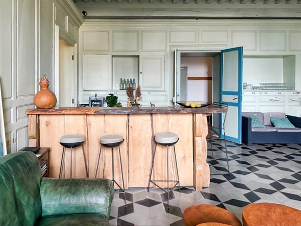 A vendre proche de MARCIAC (32) - Château de 32 pièces - 1540 m2 habitables - Domaine de 5,8 hectares