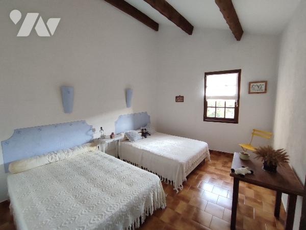 Maison avec jardin et jolie vue