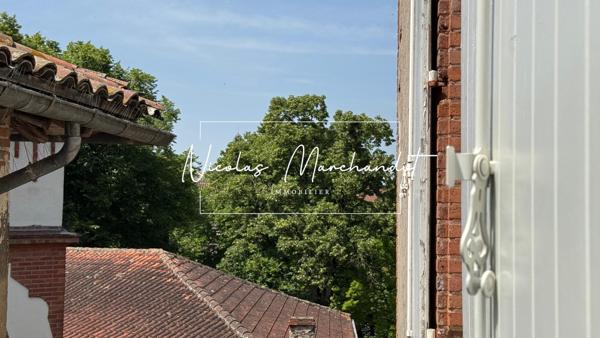 Appartement de caractère dans immeuble historique