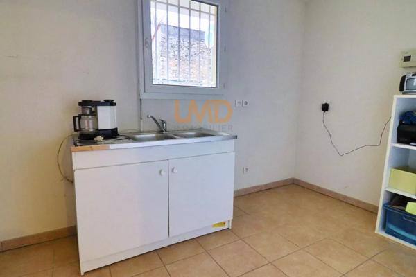 Appartement ou local profession libérale 60m2 centre Saint-Maximin