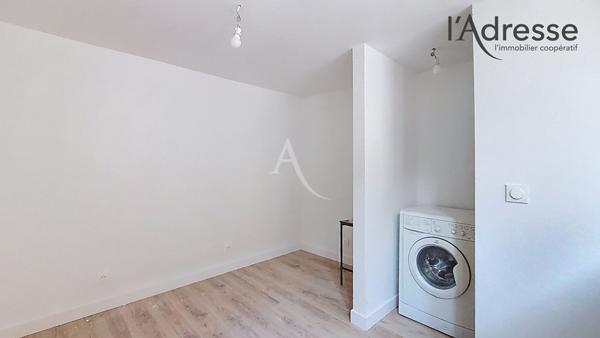 PUTEAUX/ CENTRE VILLE Maison de ville 36 m² avec cave