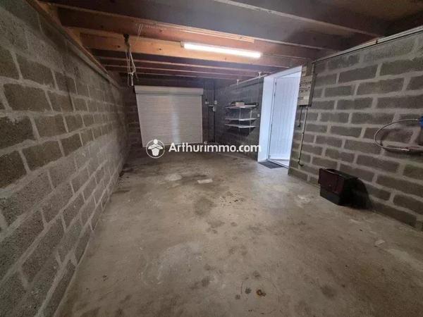 Location Maison 5 pièces 80 m2 à Saint-Jean-d'Angély