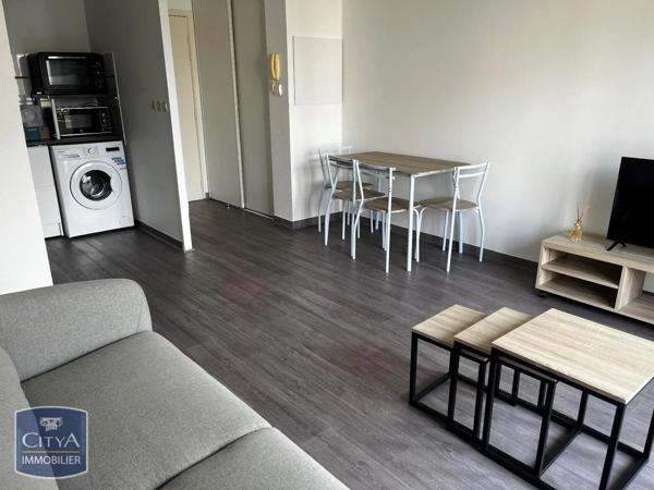 Appartement à louer 2 pièces 37.86m² Nevers (58000)