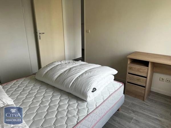 Appartement à louer 2 pièces 37.86m² Nevers (58000)