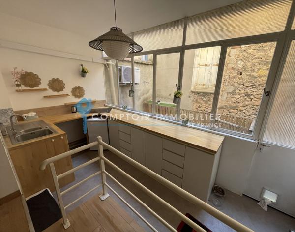 Loft
                                                                                                                                                                                                                                                                                                                        1 pièce(s)                                                                                                                                                                                                                                                                                                                              53  m²
