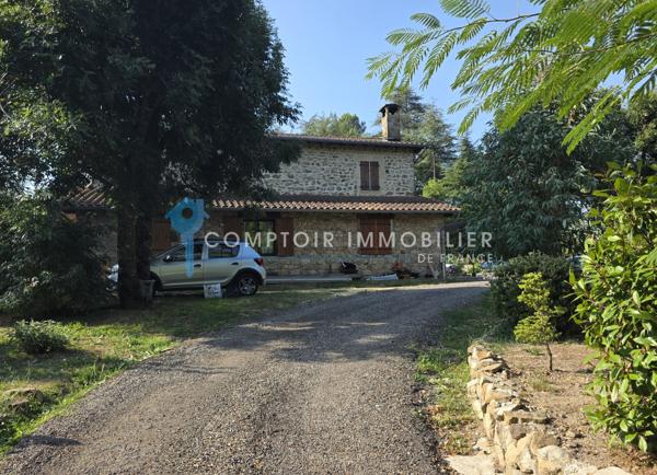 Propriete
                                                                                                                                                                                                                                                                                                                        6 pièce(s)                                                                                                                                                                                                          4 chambre(s)                                                                                                                                                                                                          136  m²