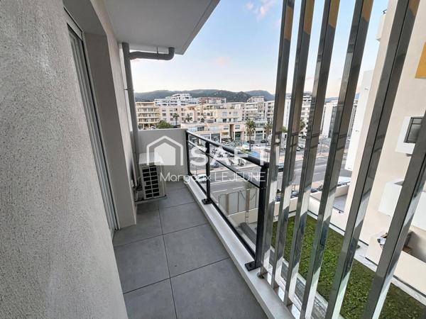 Studio 30 m² avec balcon – Ajaccio