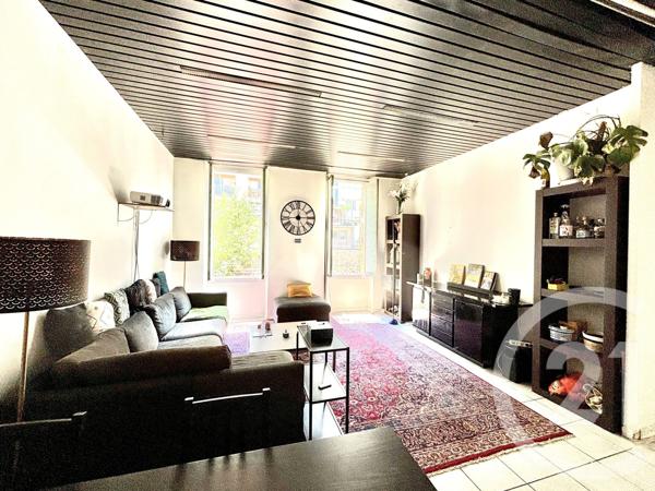 à vendre  74 m2 MARSEILLE - 13007