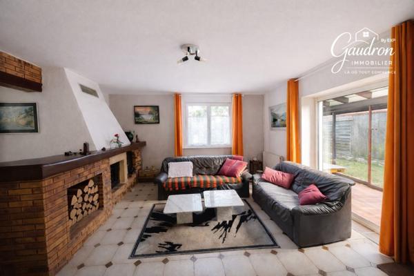 À saisir rapidement : villa avec fort potentiel