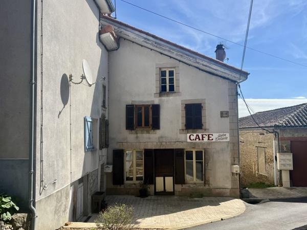 Maison à vendre |  Rochechouart |  6 pièces | 110 m²