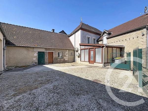 Maison à vendre  6 pièces - 125 m 2   ESTISSAC  - 10