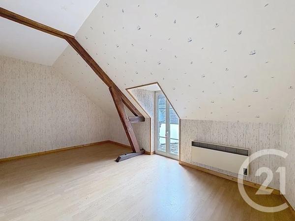 Maison à vendre  6 pièces - 125 m 2   ESTISSAC  - 10