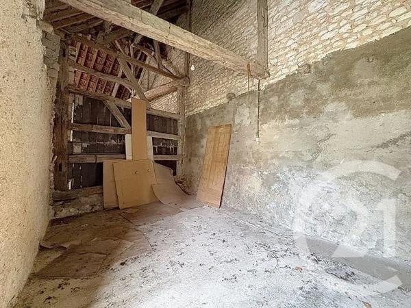 Maison à vendre  6 pièces - 125 m 2   ESTISSAC  - 10