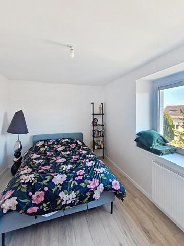 Maison individuelle de 140m2 avec 4 chambres, jardin, terrasse et garage !