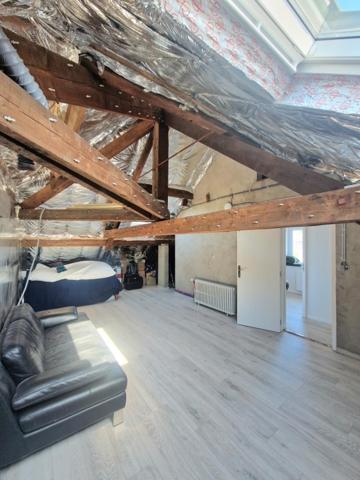 Maison individuelle de 140m2 avec 4 chambres, jardin, terrasse et garage !