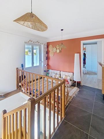 Maison individuelle de 140m2 avec 4 chambres, jardin, terrasse et garage !