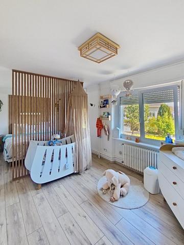 Maison individuelle de 140m2 avec 4 chambres, jardin, terrasse et garage !