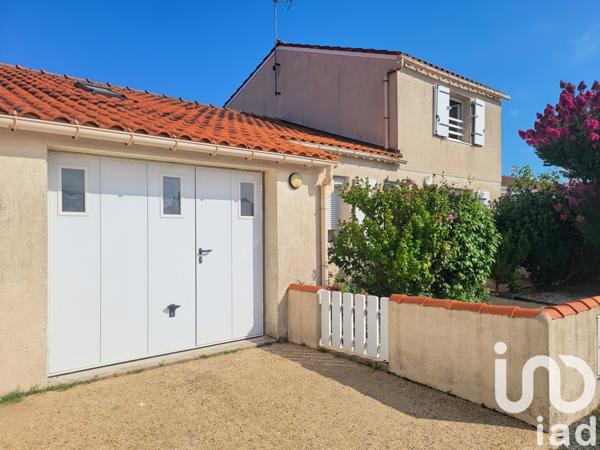Maison à vendre 4 pièces 84 m² Saint-Gilles-Croix-de-Vie