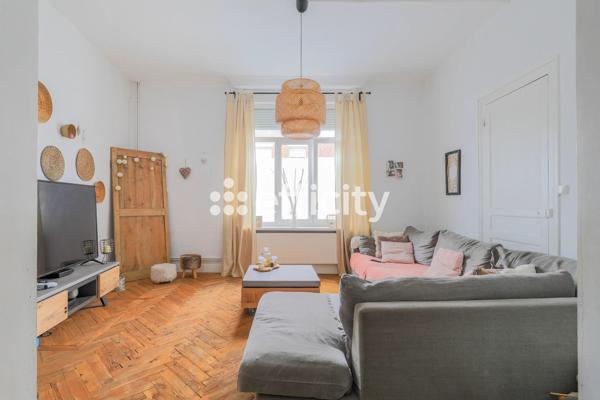Maison
         6 pièces
        - 155 m² Exclusivité 315 000 € *