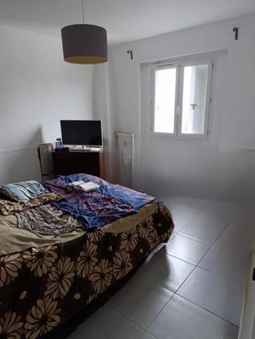 Studio au dernier étage avec parking et cellier