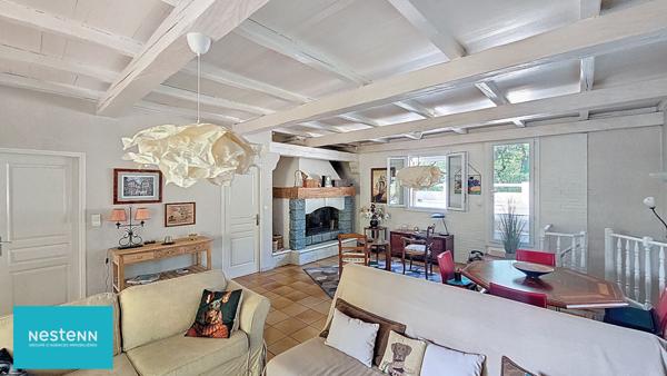 Maison d'exception à vendre à Saint Maximin la Sainte Baume au calme avec piscine, garage. Fort potentiel locatif.