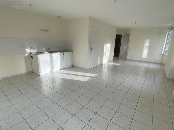 Maison à louer à Loudéac dans les Côtes-d'Armor (22600), ref : 22110-L387