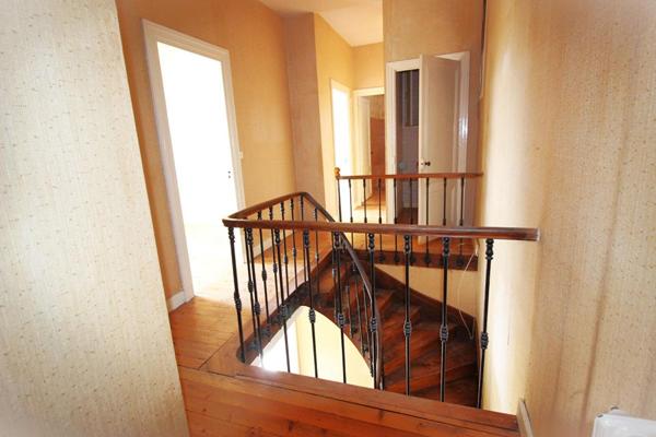 Maison charentaise - Jarnac Champagne - 11 pièces - 273 m2