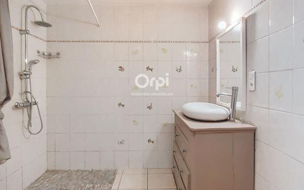 Maison à vendre    5 pièces •  Prades