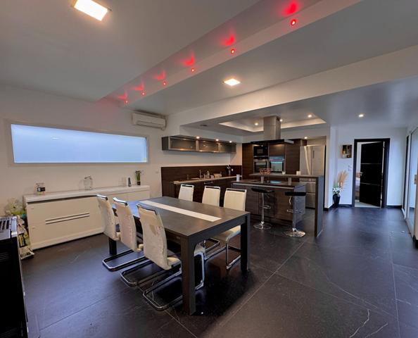 Maison a Salles 5 pièce(s) 115 m2